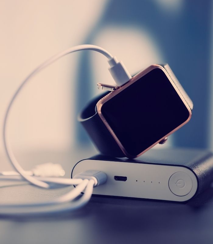 Are smart watch batteries replaceable?